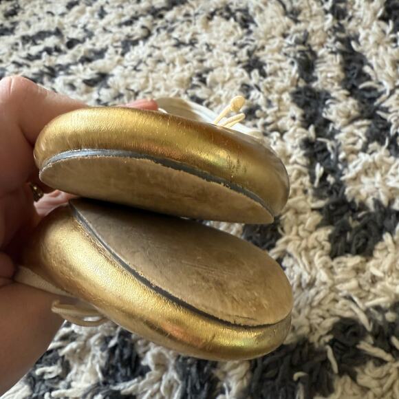 Crewcuts Gold Strappy Ballet Flats Mary Jane Shoes Size 4 Kids Big Girls Youth - Picture 5 of 10